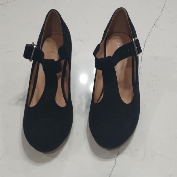 Chic Black Heeled T-Strap Shoes Sz 46 Fit Sz 12 American New Without Tag Or Box - Picture 1 of 7